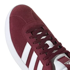 VL Court 3. 0 Sneakers