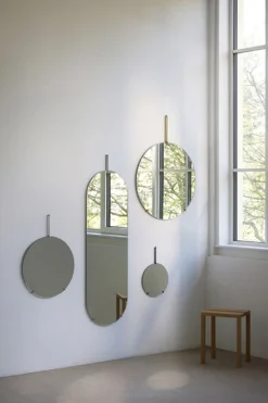 Wall Mirror spejl 70 cm.