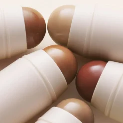 Warm Wishes Effortless Bronzer