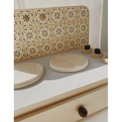 WOODEN TABLE KITCHEN